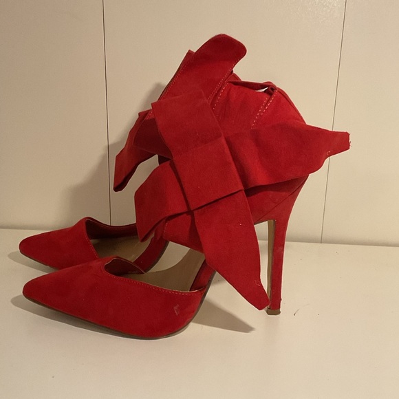 - justfab Hadley Bow heels - Picture 4 of 5